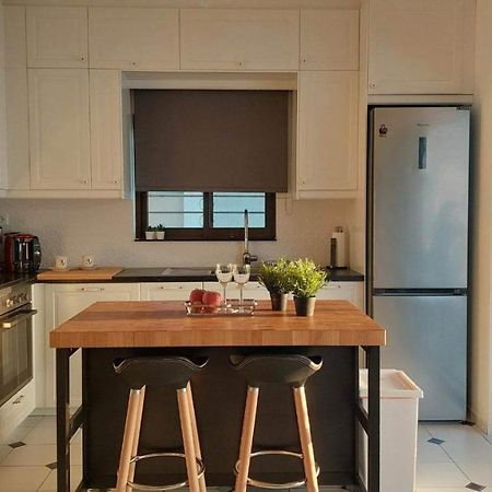 Loutraki Bay Apartment Екстериор снимка