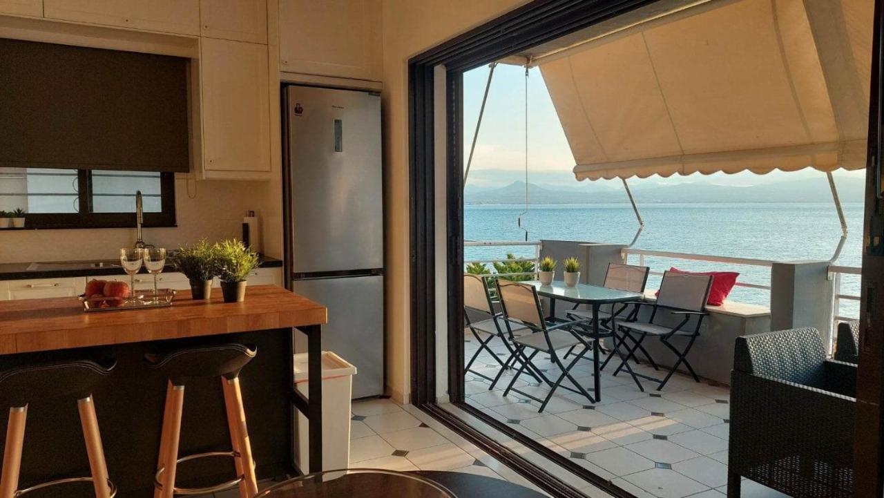 Loutraki Bay Apartment Екстериор снимка